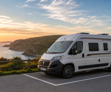 Dormir en una camper estacionada legalmente en Cantabria